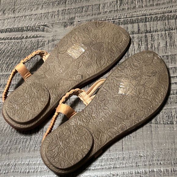 Braided Tan Sandals - Picture 6 of 8